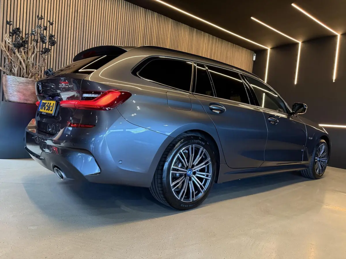330e xDrive High Executive