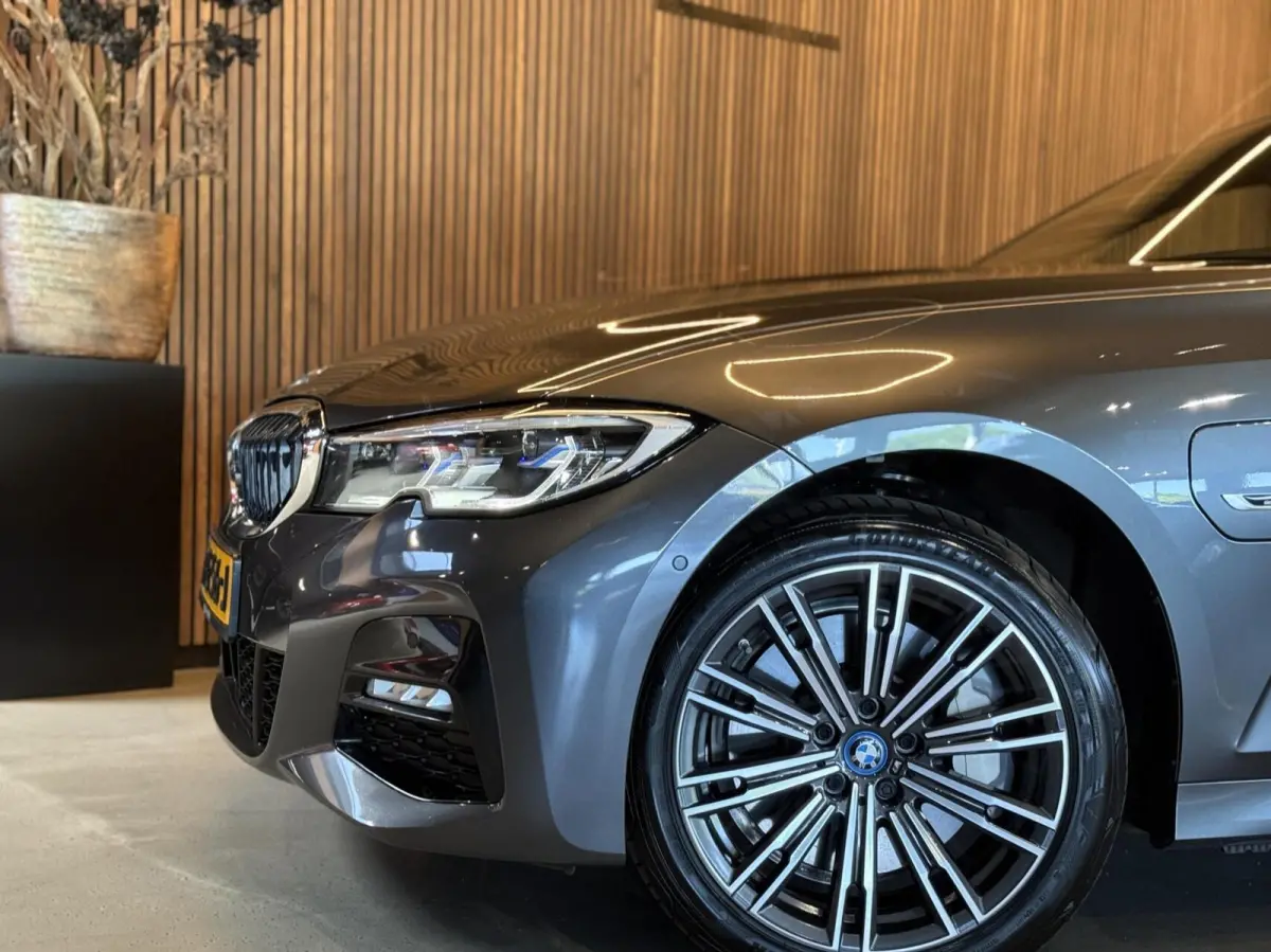 330e xDrive High Executive