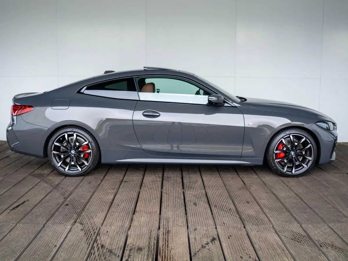 420i | M Sportpakket Pro | Innovation Pack | Comfort Pack | Showroom Selection
