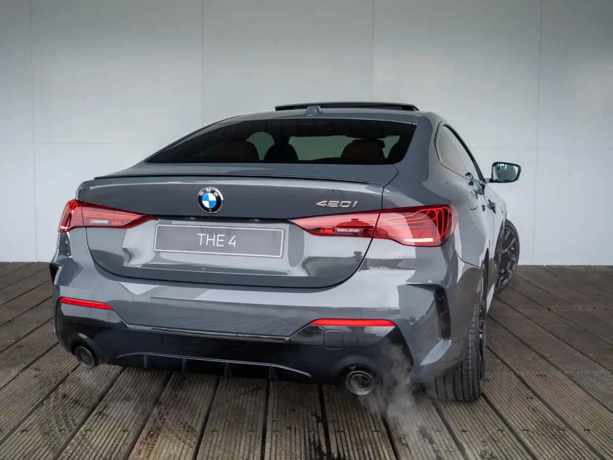 420i | M Sportpakket Pro | Innovation Pack | Comfort Pack | Showroom Selection