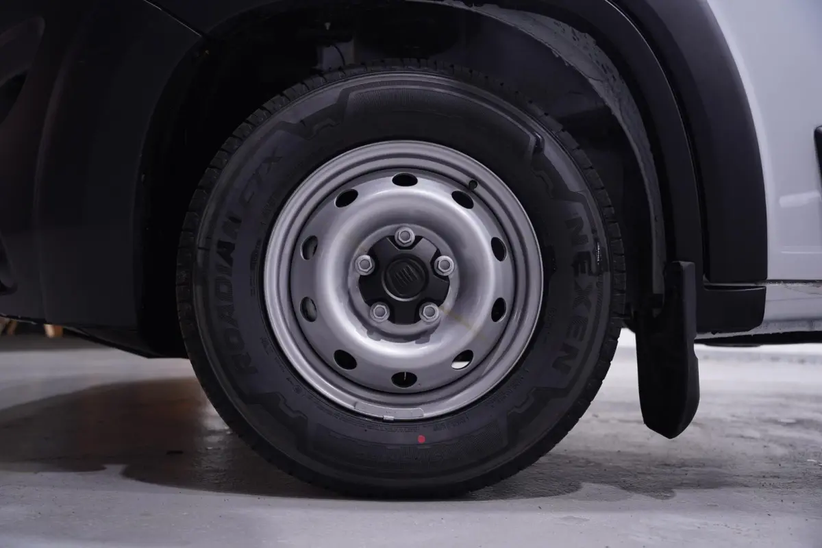 2.2 MJet 140 pk L4 Autotransporter Airco, BPM vrij Luchtvering, Cruise Control, DAB+, Nieuw, 3-Zits