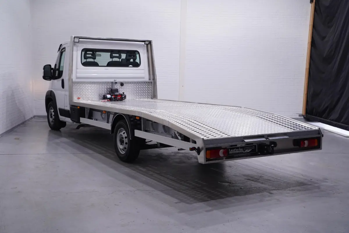 2.2 MJet 140 pk L4 Autotransporter Airco, BPM vrij Luchtvering, Cruise Control, DAB+, Nieuw, 3-Zits