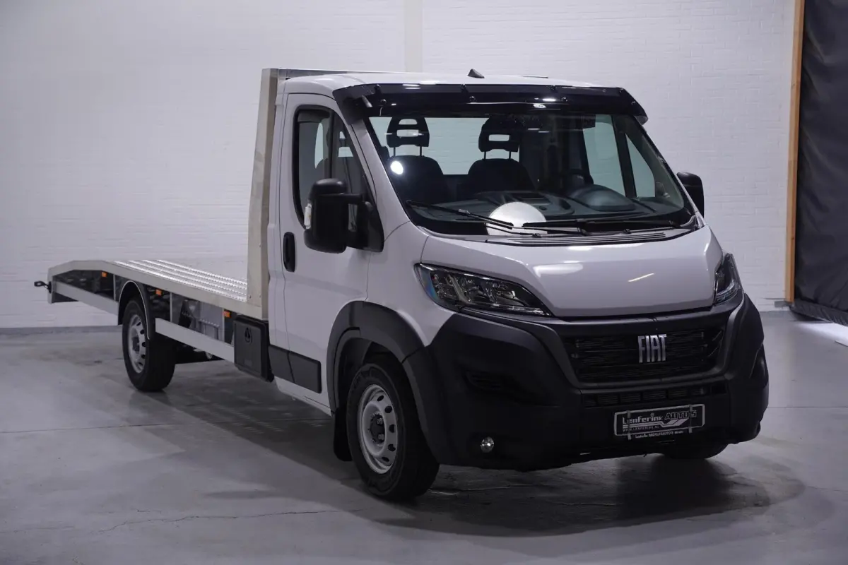 2.2 MJet 140 pk L4 Autotransporter Airco, BPM vrij Luchtvering, Cruise Control, DAB+, Nieuw, 3-Zits