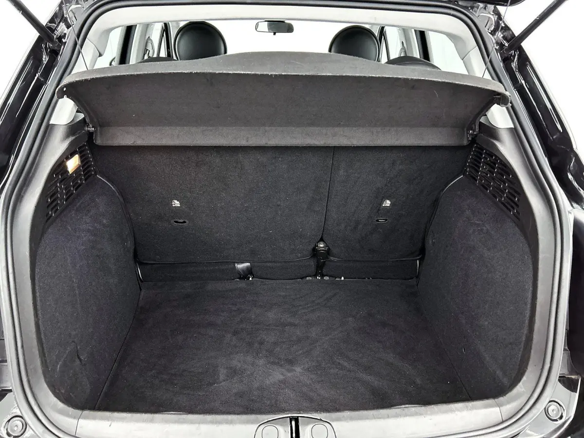 Cross 1.3 FireFly Turbo 150 | Automaat | Climate Control | DAB | Parkeersensoren