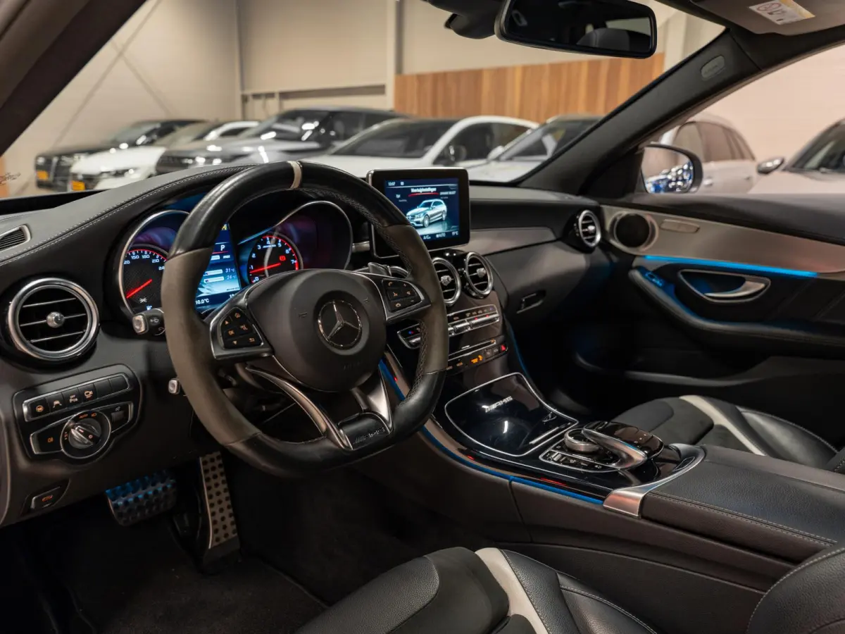 AMG C63 S 510PK, Stufe 2, Pano, 360 Camera, Command, Ambiënte Light, Cruise, PDC, Dealer Onderhouden