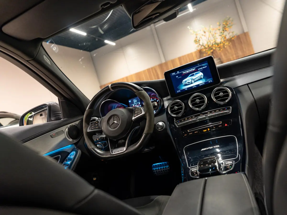 AMG C63 S 510PK, Stufe 2, Pano, 360 Camera, Command, Ambiënte Light, Cruise, PDC, Dealer Onderhouden
