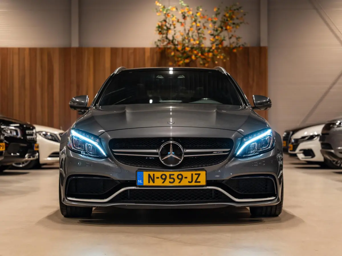 AMG C63 S 510PK, Stufe 2, Pano, 360 Camera, Command, Ambiënte Light, Cruise, PDC, Dealer Onderhouden