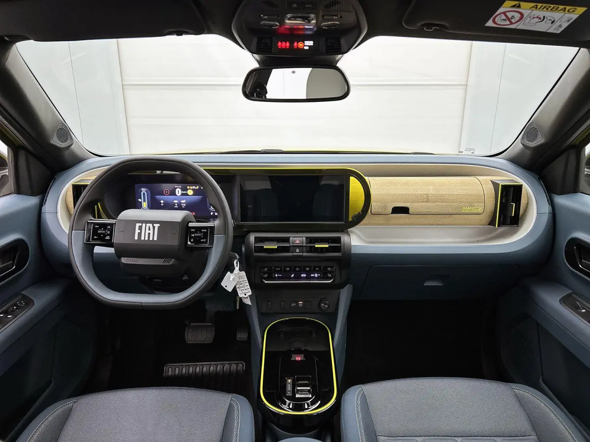 La Prima 11 kW 44 kWh 110pk Automaat | Navigatie | Achteruitrijcamera | Parkeersensoren Voor en Achter | Voorstoelen Verwarmd | LED Koplampen | DAB Ontvanger | Climate Control | Cruise Contr