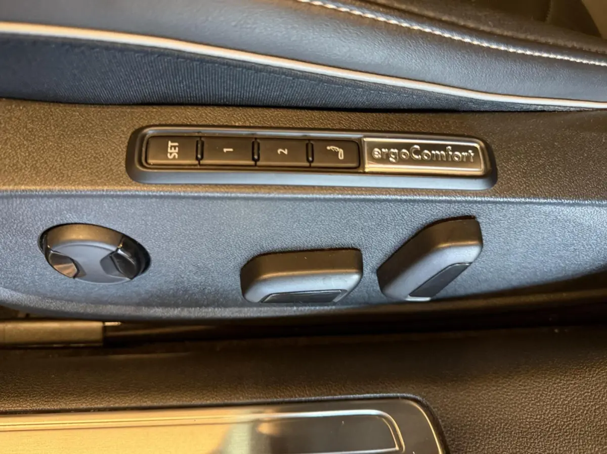 1.4 TSI eHybrid R-Line Business+12MND GARN