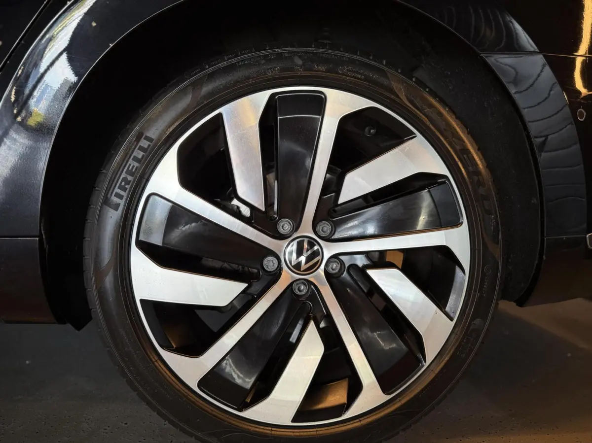 1.4 TSI eHybrid R-Line Business+12MND GARN