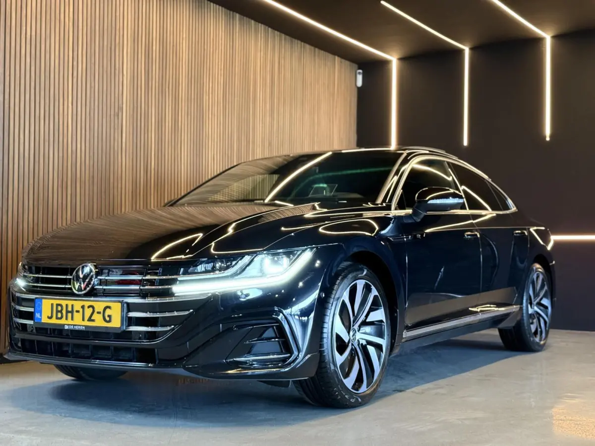1.4 TSI eHybrid R-Line Business+12MND GARN