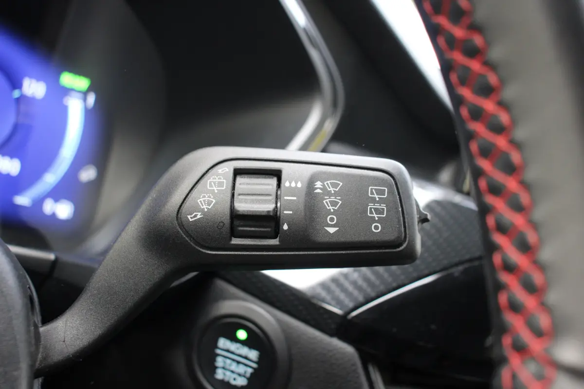 2.5 PHEV ST-Line | NL-AUTO! | 1 EIGENAAR! | WINTERPACK | CAMERA | APPLE CARPLAY & ANDROID AUTO | STANDKACHEL | NAVI | CLIMA | CRUISE | PARK SENS V+A | DEALER OH! | PRACHTIGE STAAT!