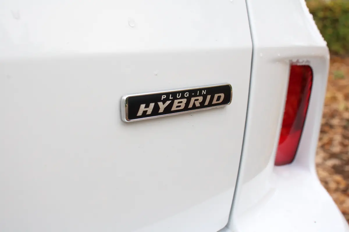 2.5 PHEV ST-Line | NL-AUTO! | 1 EIGENAAR! | WINTERPACK | CAMERA | APPLE CARPLAY & ANDROID AUTO | STANDKACHEL | NAVI | CLIMA | CRUISE | PARK SENS V+A | DEALER OH! | PRACHTIGE STAAT!