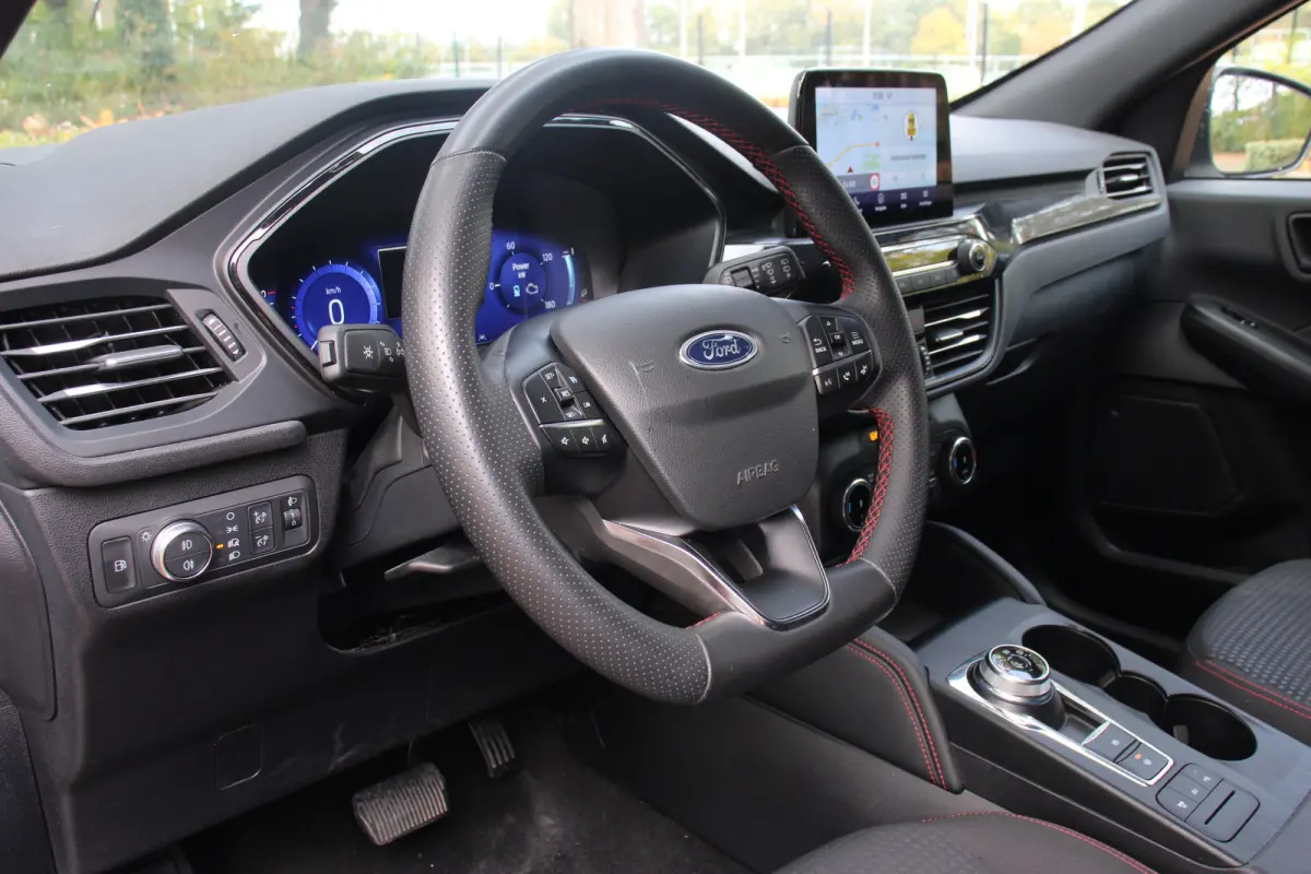 2.5 PHEV ST-Line | NL-AUTO! | 1 EIGENAAR! | WINTERPACK | CAMERA | APPLE CARPLAY & ANDROID AUTO | STANDKACHEL | NAVI | CLIMA | CRUISE | PARK SENS V+A | DEALER OH! | PRACHTIGE STAAT!