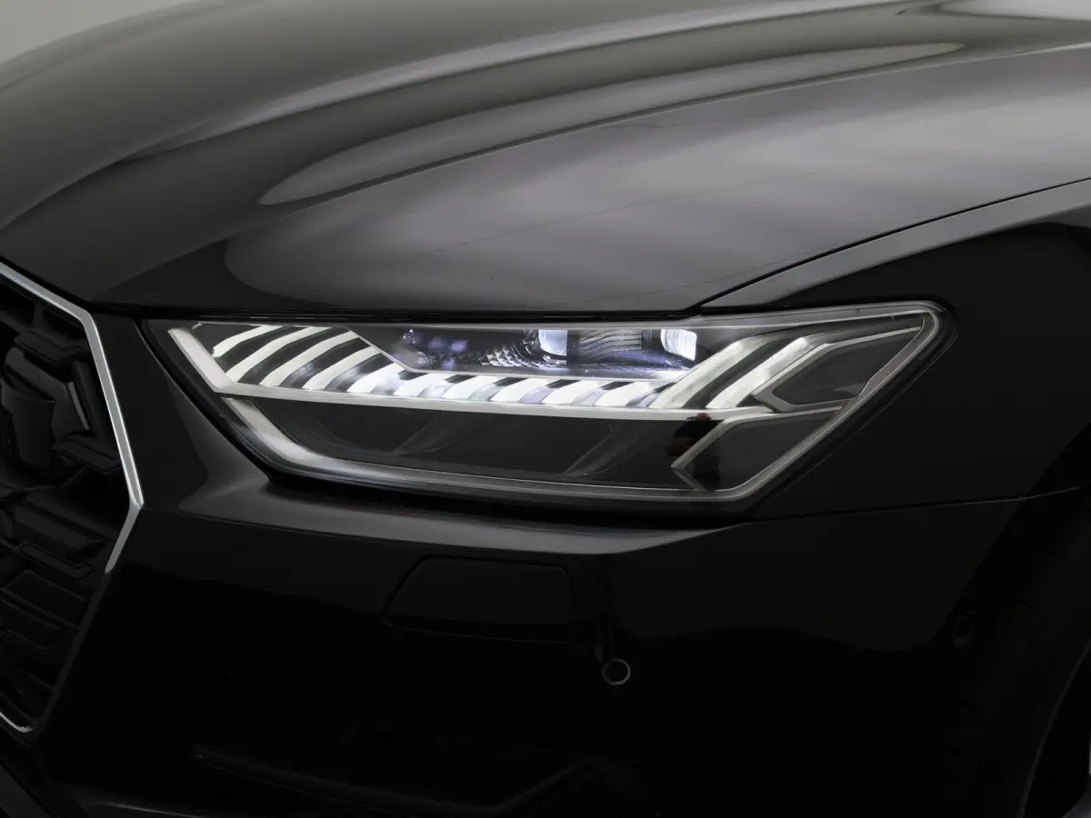 50 TFSI e quattro Pro Line S 299 PK l Adaptive cruise control | Navigatie | Bang & Olufsen | Climate Control l Head-up display l Uitgebreide voorverwarming + ventilatie | Apple Carplay | And