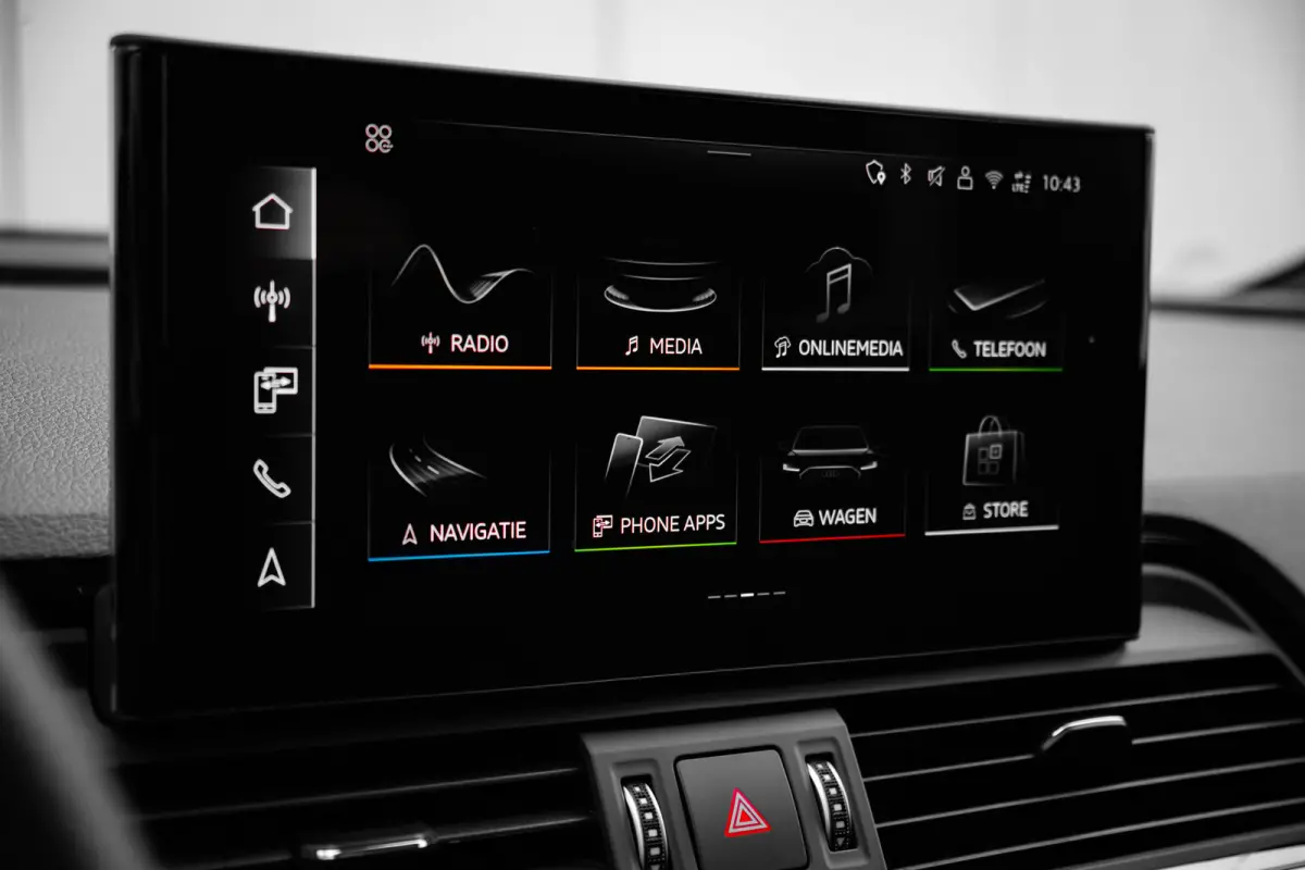 50TFSI e S edition competition Luchtvering | Panoramadak | Stylingpakket Carbon | 360 graden camera | Matrix LED koplampen | Optiek Pakket Zwart Plus | Privacy Glas