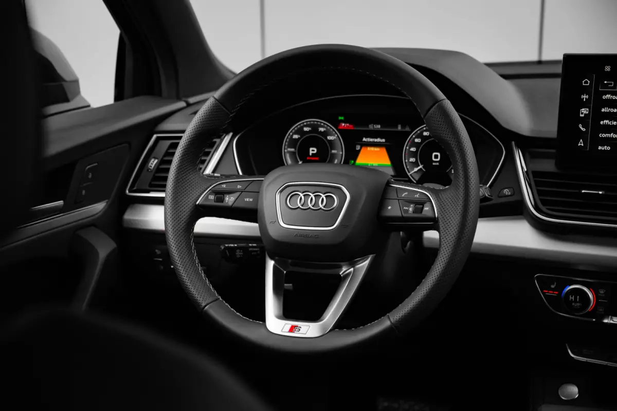 50TFSI e S edition competition Luchtvering | Panoramadak | Stylingpakket Carbon | 360 graden camera | Matrix LED koplampen | Optiek Pakket Zwart Plus | Privacy Glas