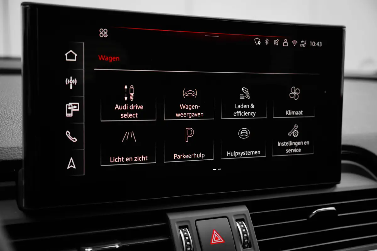 50TFSI e S edition competition Luchtvering | Panoramadak | Stylingpakket Carbon | 360 graden camera | Matrix LED koplampen | Optiek Pakket Zwart Plus | Privacy Glas