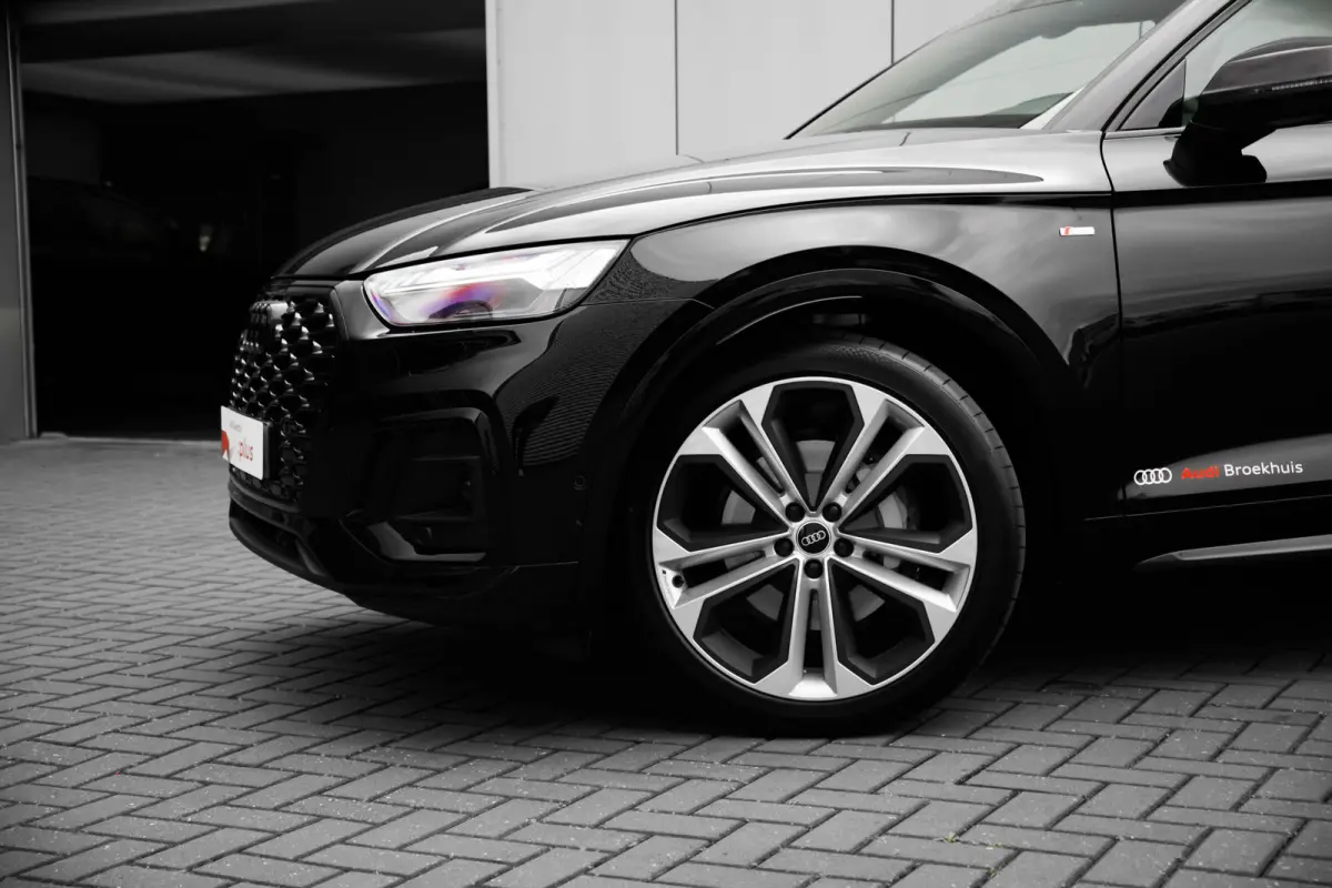 50TFSI e S edition competition Luchtvering | Panoramadak | Stylingpakket Carbon | 360 graden camera | Matrix LED koplampen | Optiek Pakket Zwart Plus | Privacy Glas