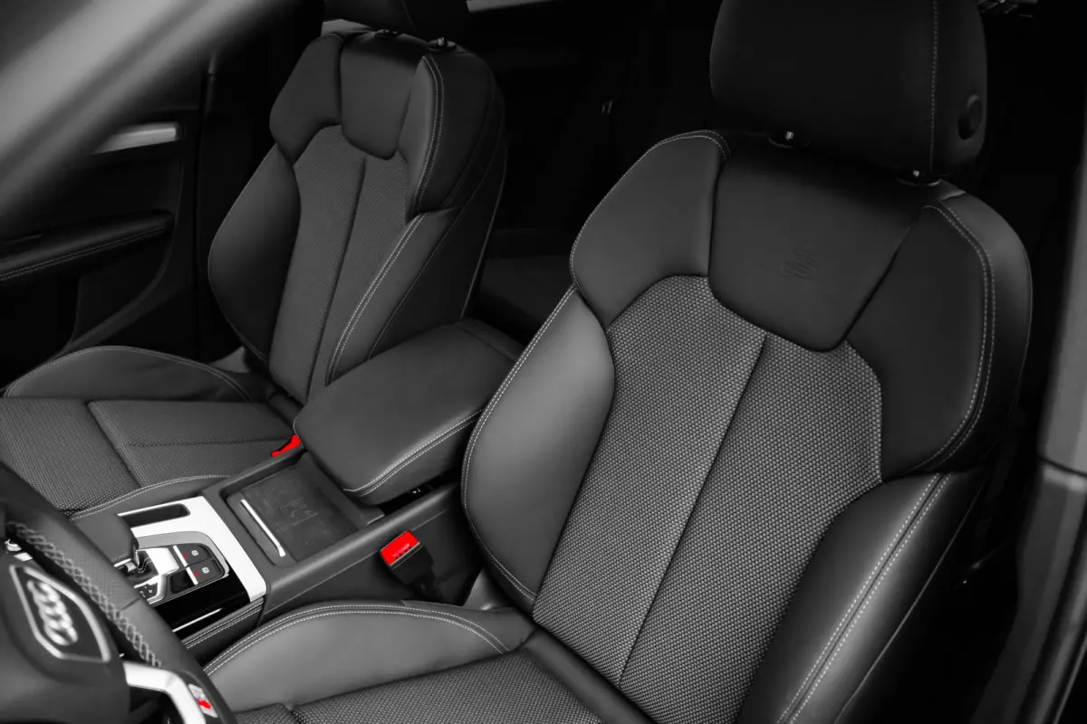 50TFSI e S edition competition Luchtvering | Panoramadak | Stylingpakket Carbon | 360 graden camera | Matrix LED koplampen | Optiek Pakket Zwart Plus | Privacy Glas