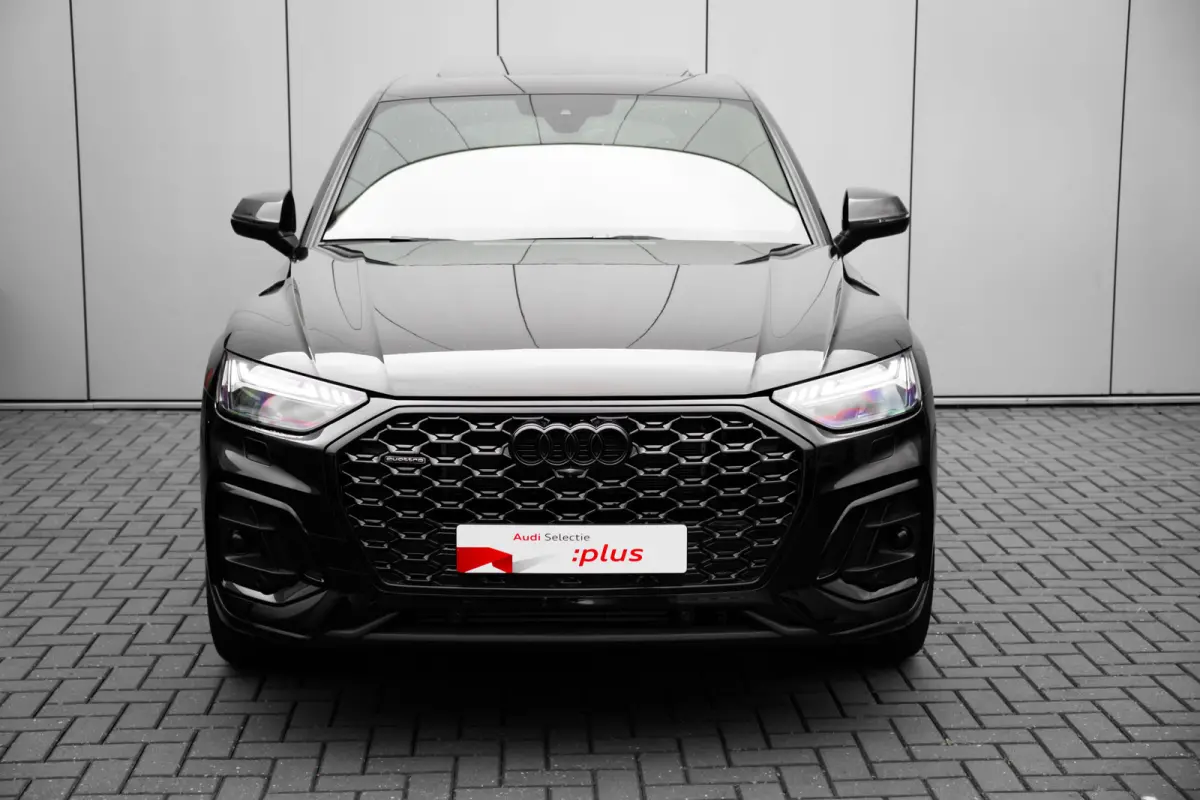 50TFSI e S edition competition Luchtvering | Panoramadak | Stylingpakket Carbon | 360 graden camera | Matrix LED koplampen | Optiek Pakket Zwart Plus | Privacy Glas