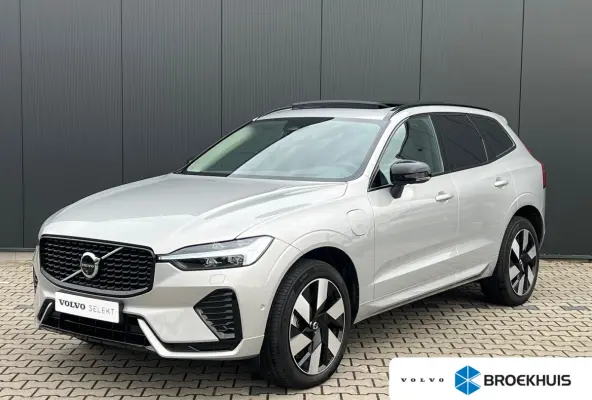 T6 Plug-in hybrid AWD Ultra Dark | Panoramadak | 360 Camera | Head-up display | Stoel en stuurwielverwarming | Trekhaak | BLIS | LED |