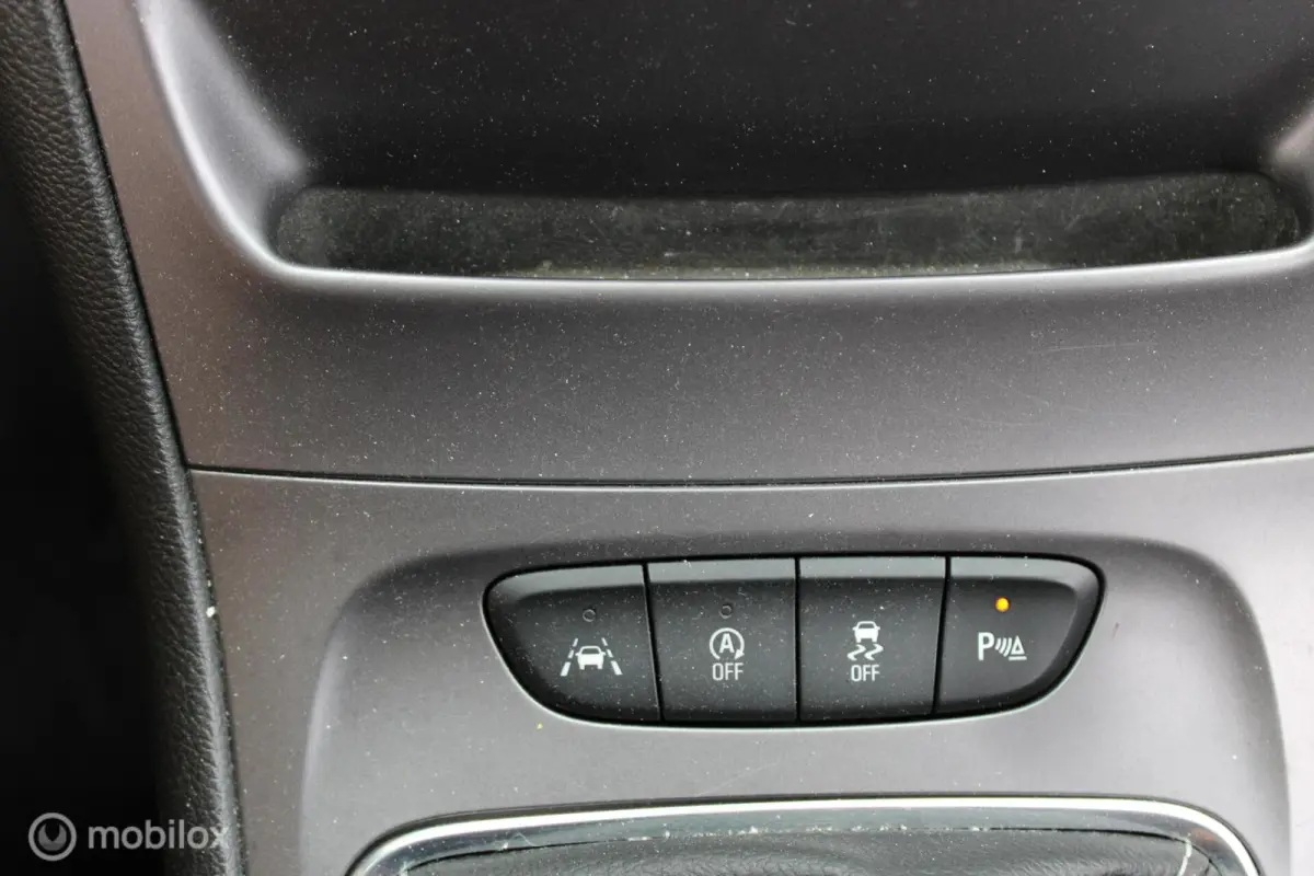 1.0 Business Executive, Pdc voor en achter, Apple Carplay/Android Auto, Navigatiesysteem full map, Cruise control