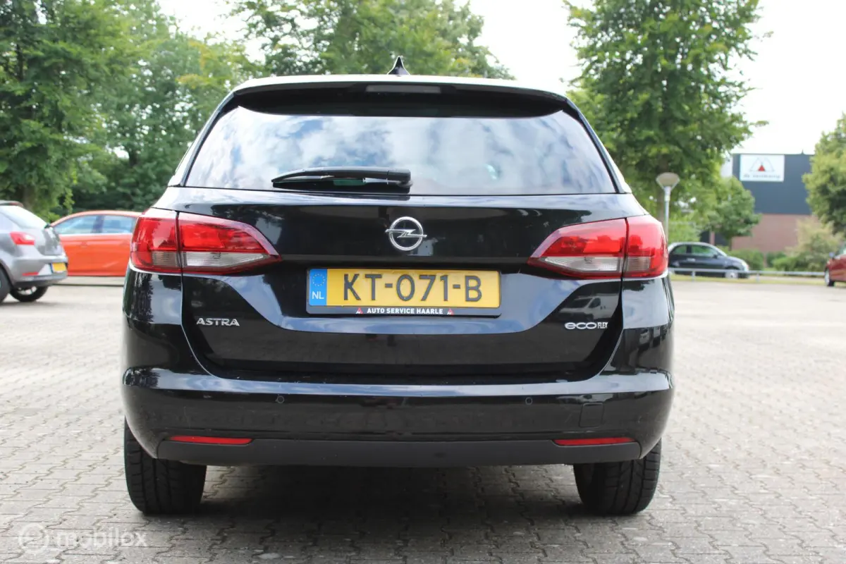 1.0 Business Executive, Pdc voor en achter, Apple Carplay/Android Auto, Navigatiesysteem full map, Cruise control