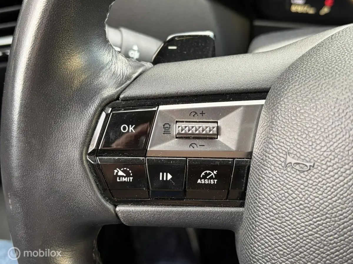 automaat 131 PK Bastille+ FM nav / carplay / keyless / LED