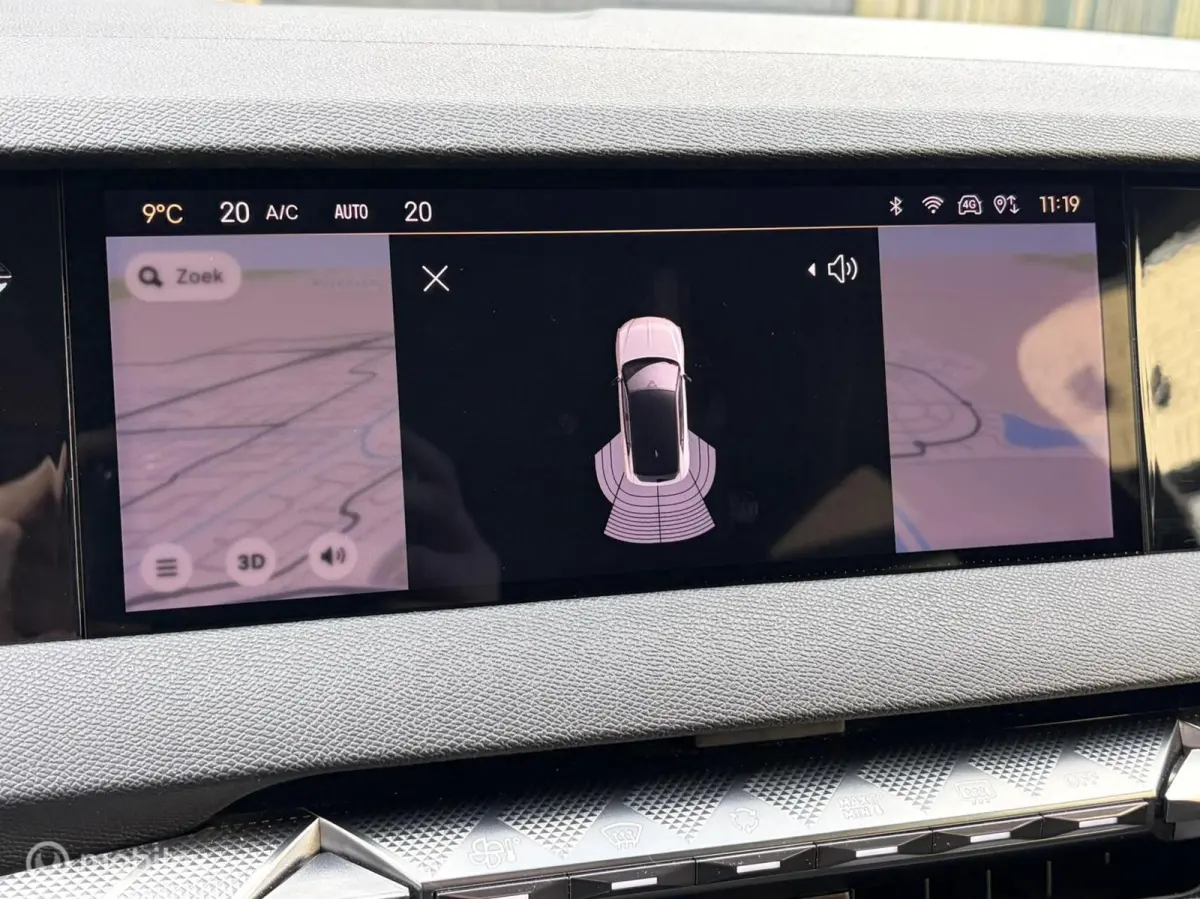 automaat 131 PK Bastille+ FM nav / carplay / keyless / LED