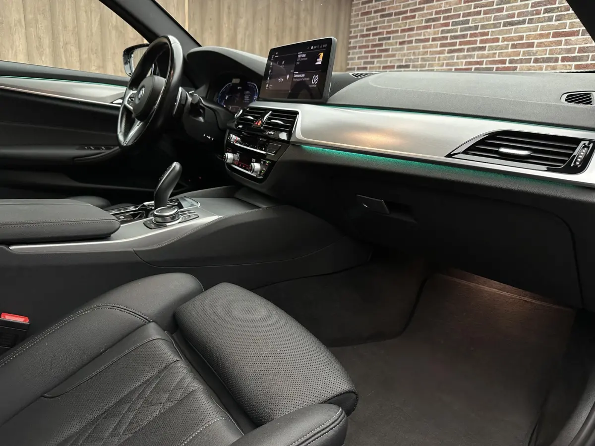 520e High Executive M-sport| Dak| Head-up| LaserLight