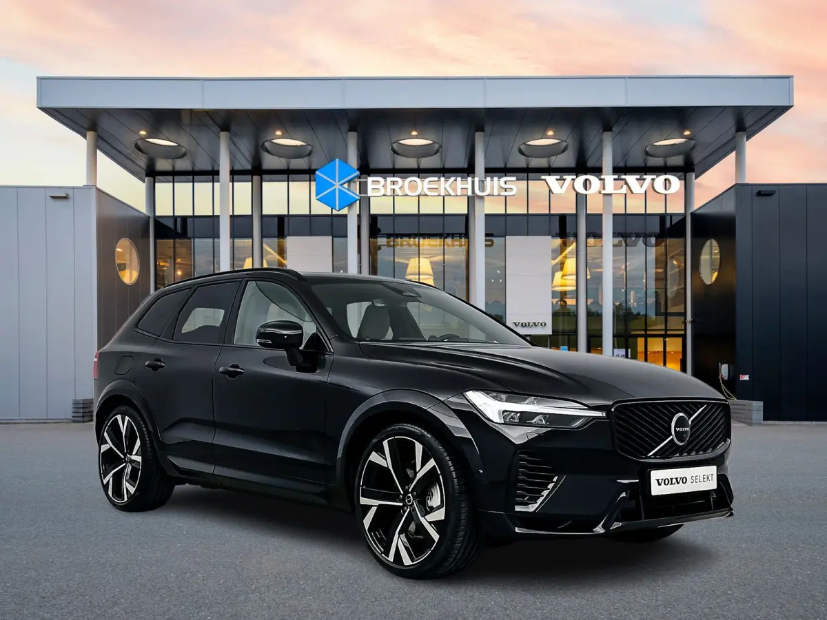 T8 Recharge Ultra Dark | 22" | Trekhaak | Luchtvering | Bowers & Wilkins | Getint & Gelamineerd glas | Alarm | Head-up | Panoramadak | 360 Camera | Stoel/stuur/achterbankverwarming