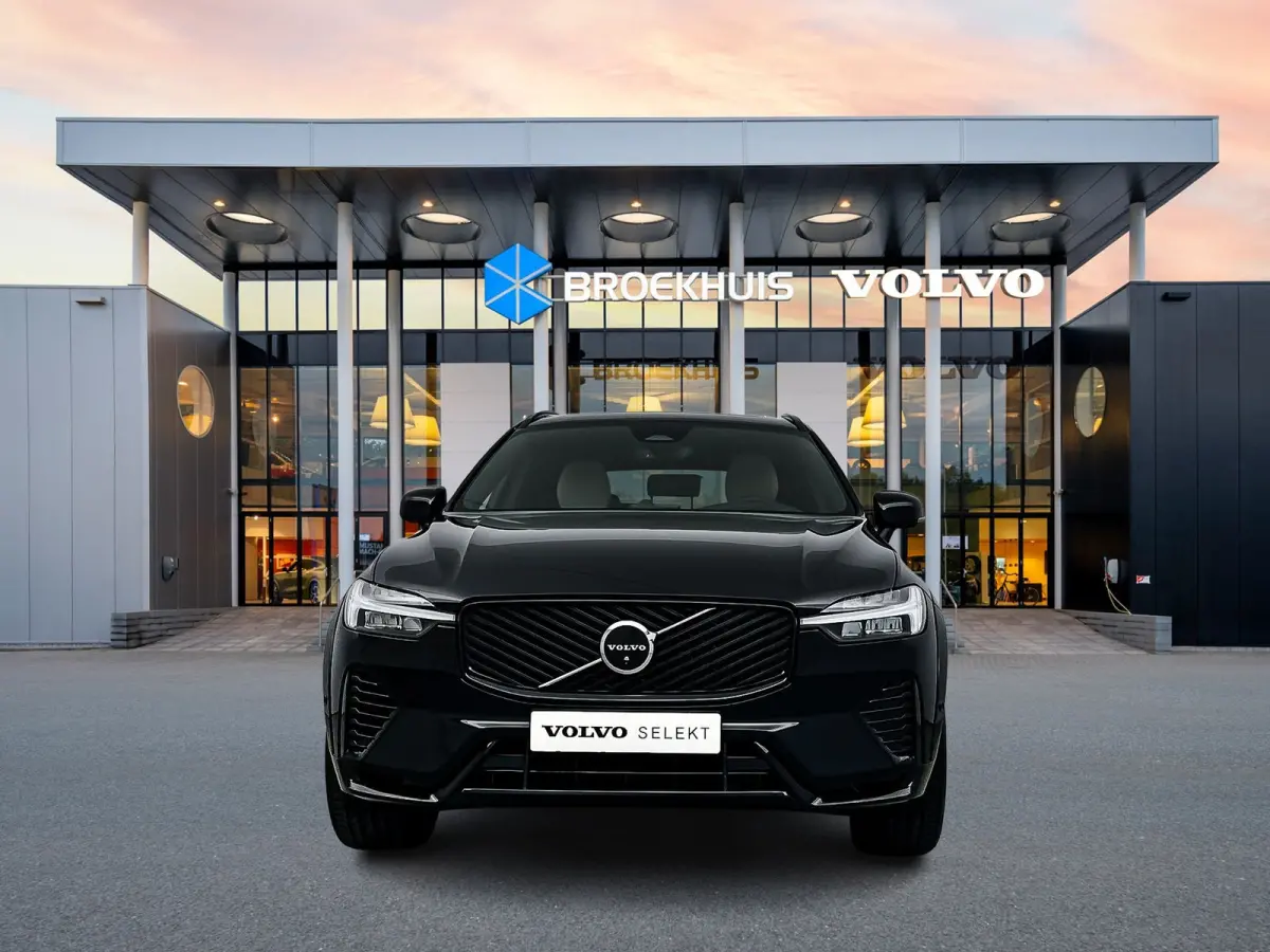 T8 Recharge Ultra Dark | 22" | Trekhaak | Luchtvering | Bowers & Wilkins | Getint & Gelamineerd glas | Alarm | Head-up | Panoramadak | 360 Camera | Stoel/stuur/achterbankverwarming