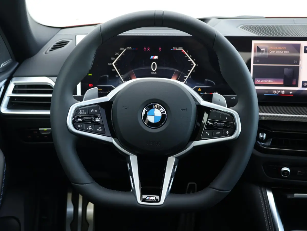 420i M Sport Package Pro | Innovation Pack | Comfort Pack | Showroom Selection