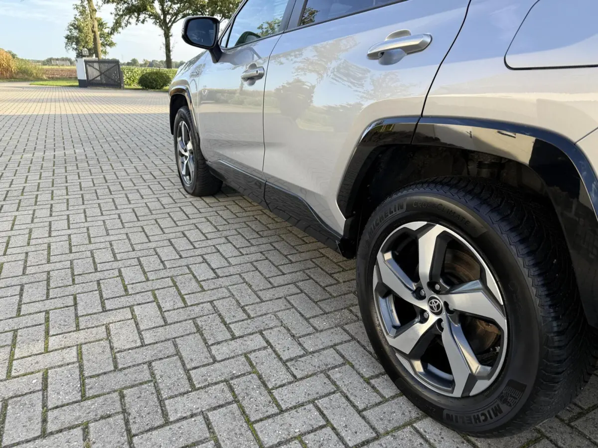 2.5 Plug-in Hybrid AWD Leer stoel/stuurverw Led Apple Camera