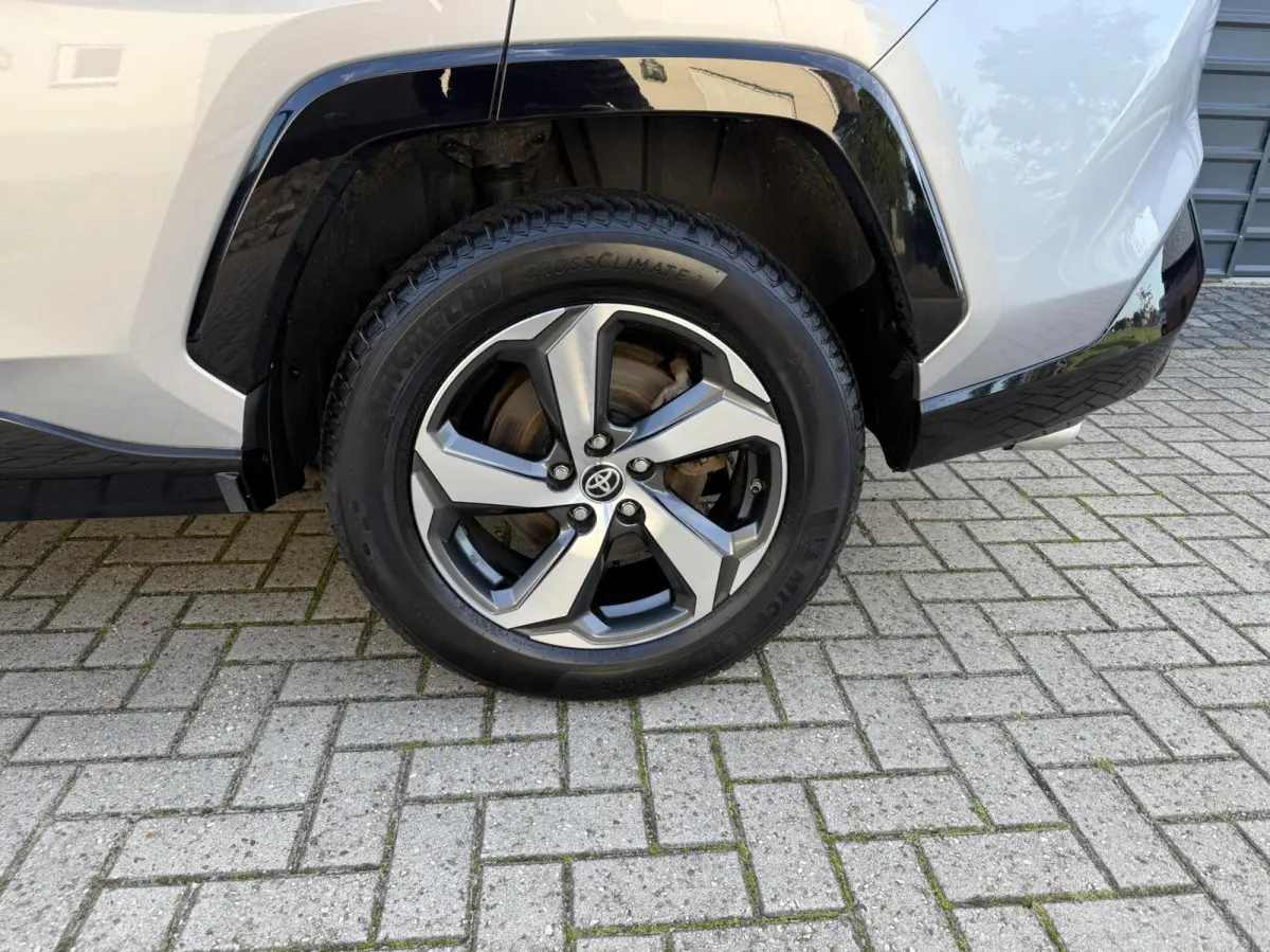2.5 Plug-in Hybrid AWD Leer stoel/stuurverw Led Apple Camera