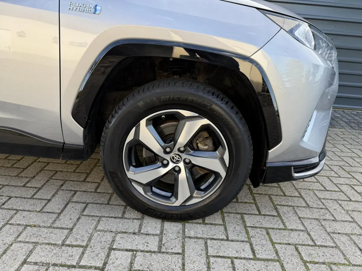 2.5 Plug-in Hybrid AWD Leer stoel/stuurverw Led Apple Camera