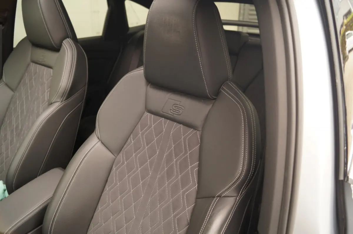40 S-Line Edition 77kWh -SOH95%-PANO-ECC-NAVI-PDC-
