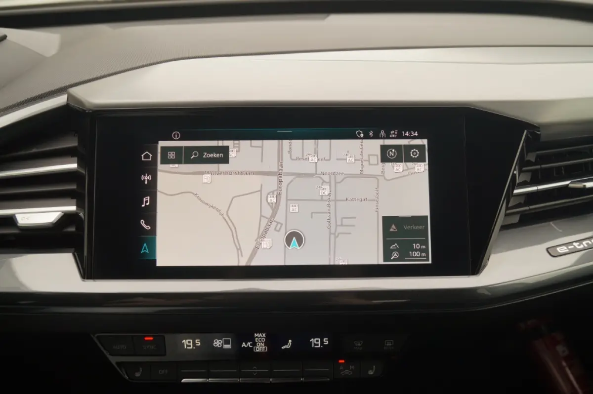 40 S-Line Edition 77kWh -SOH95%-PANO-ECC-NAVI-PDC-