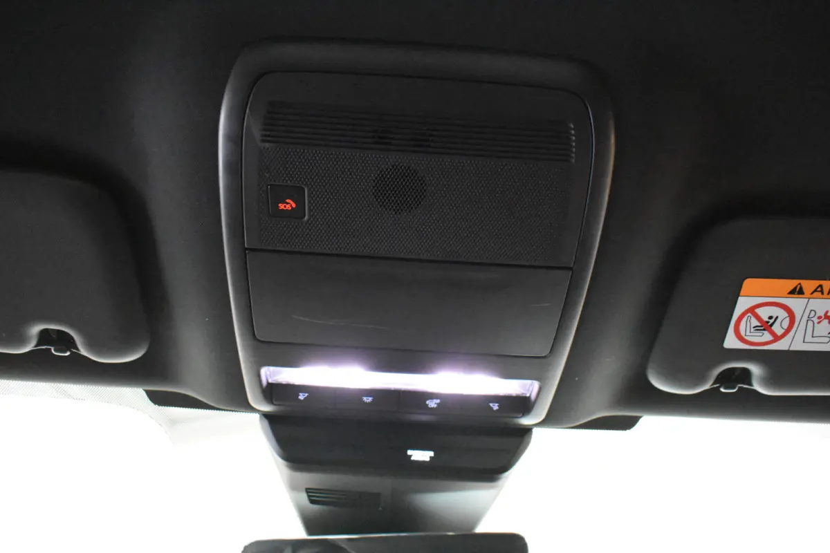 2.0 e-SkyActiv-X M Hybrid 180 PKLuxury Trekh 360ºCamera Bose Vol Leder dodeh detec