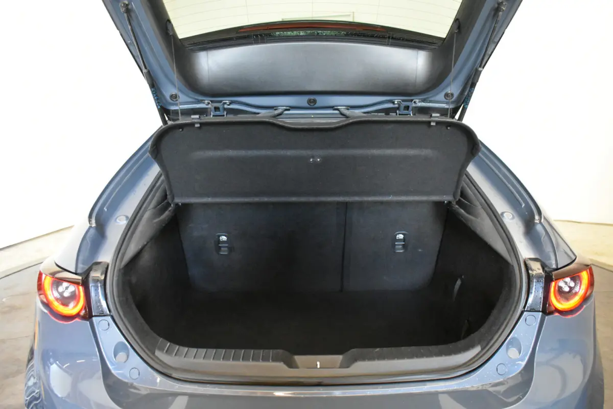 2.0 e-SkyActiv-X M Hybrid 180 PKLuxury Trekh 360ºCamera Bose Vol Leder dodeh detec