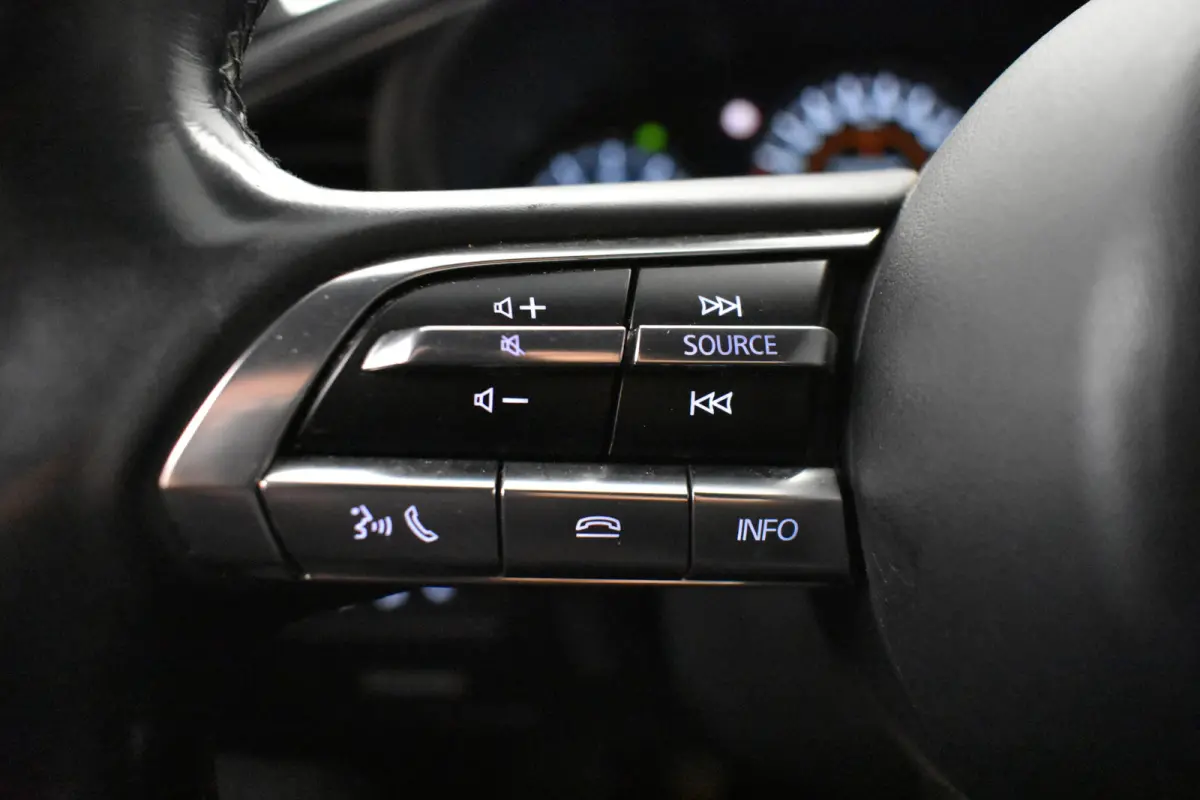 2.0 e-SkyActiv-X M Hybrid 180 PKLuxury Trekh 360ºCamera Bose Vol Leder dodeh detec