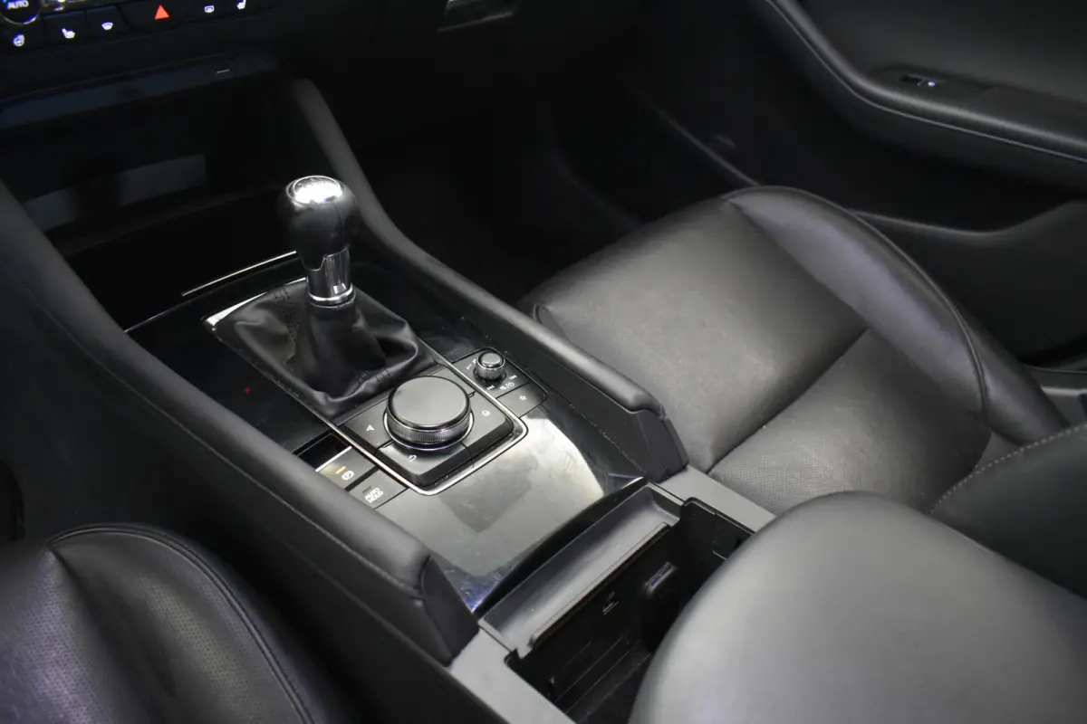 2.0 e-SkyActiv-X M Hybrid 180 PKLuxury Trekh 360ºCamera Bose Vol Leder dodeh detec