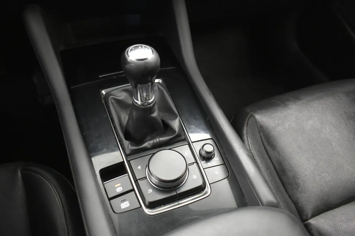 2.0 e-SkyActiv-X M Hybrid 180 PKLuxury Trekh 360ºCamera Bose Vol Leder dodeh detec