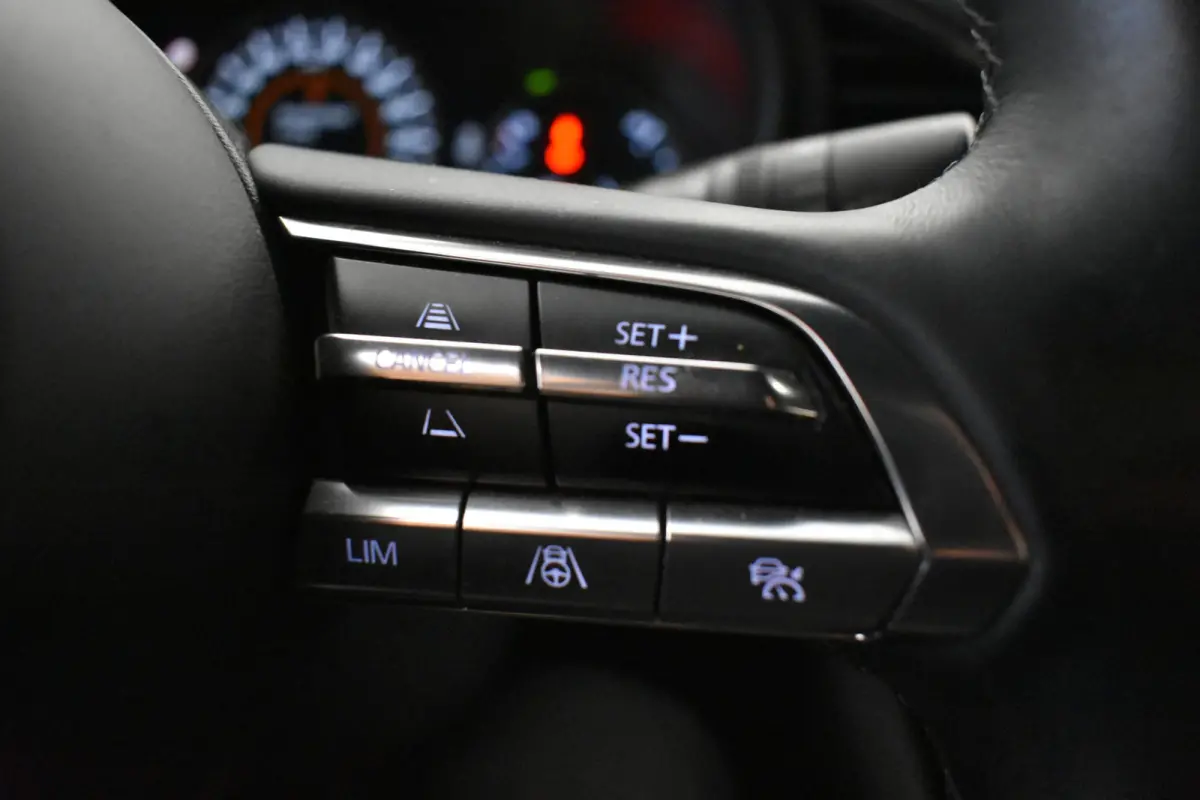2.0 e-SkyActiv-X M Hybrid 180 PKLuxury Trekh 360ºCamera Bose Vol Leder dodeh detec
