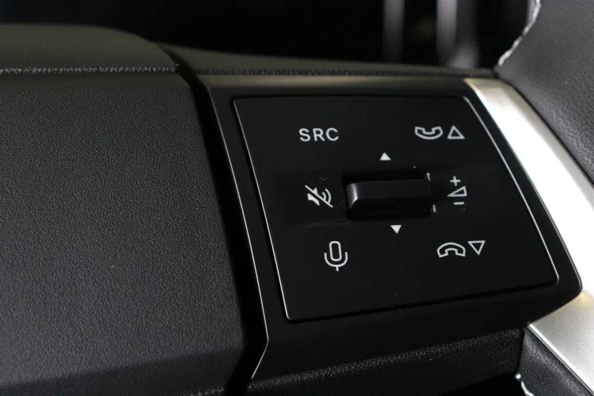 GS 44 kWh | Navi | Verw. stoelen en stuur | Camera | LMV 17" | Aplle carplay | DAB | AGR-stoelen | LED koplampen |