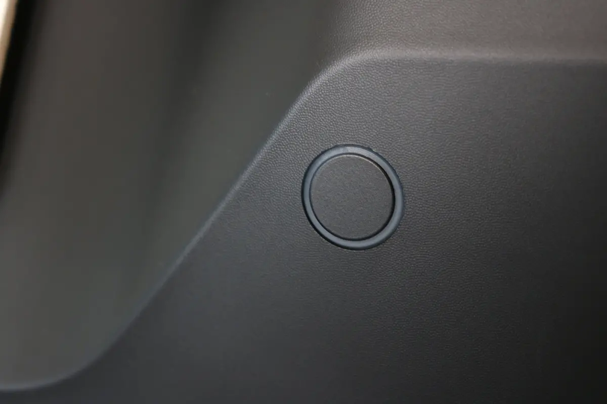 GS 44 kWh | Navi | Verw. stoelen en stuur | Camera | LMV 17" | Aplle carplay | DAB | AGR-stoelen | LED koplampen |