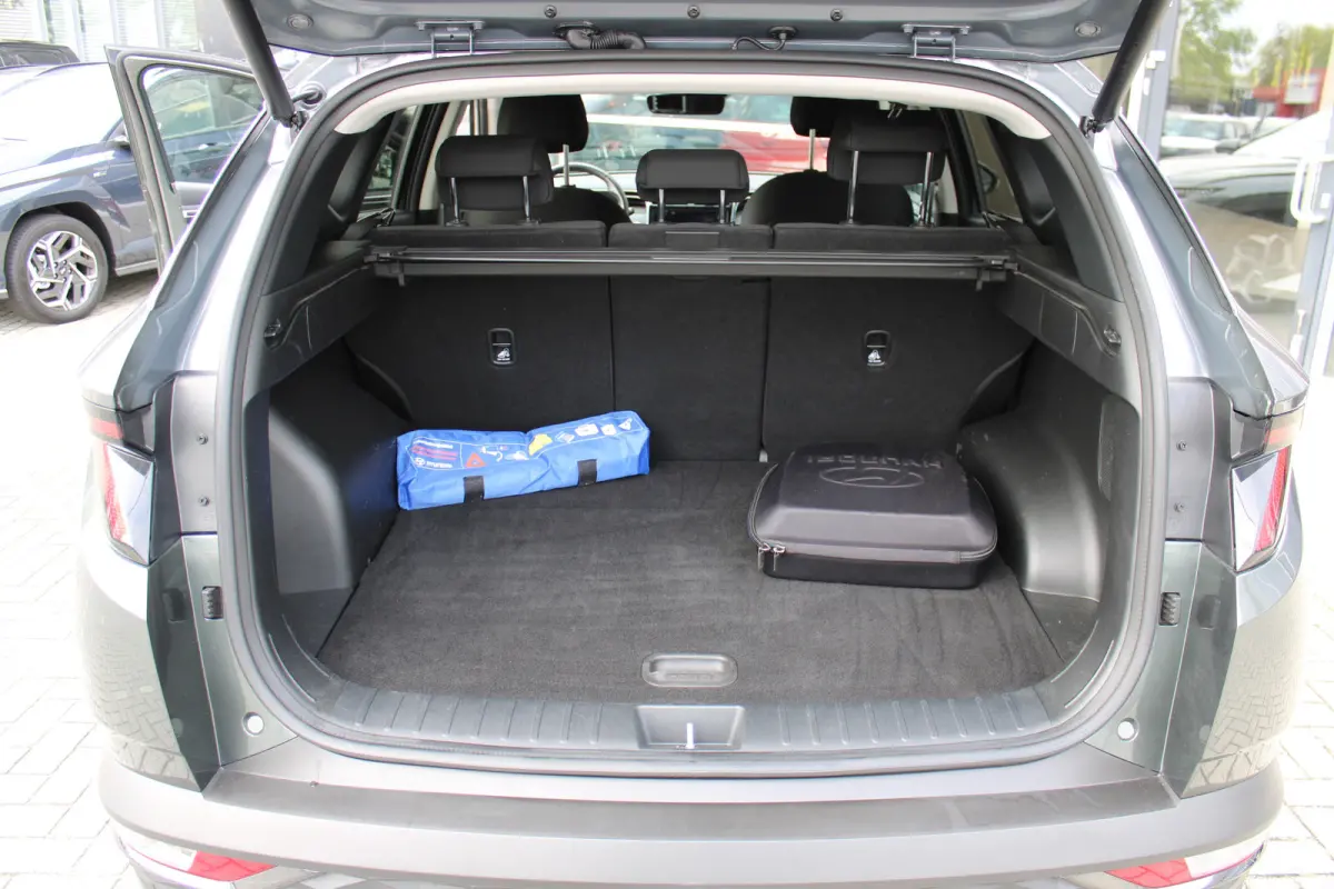 1.6 T-GDI PHEV Comfort Smart 4WD | Adaptive Cruise Control | Lane Assist | Elektrisch bedienbare achterklep | | 11 kW lader | Achterbank in delen neerklapbaar | Achteruitrijcamera