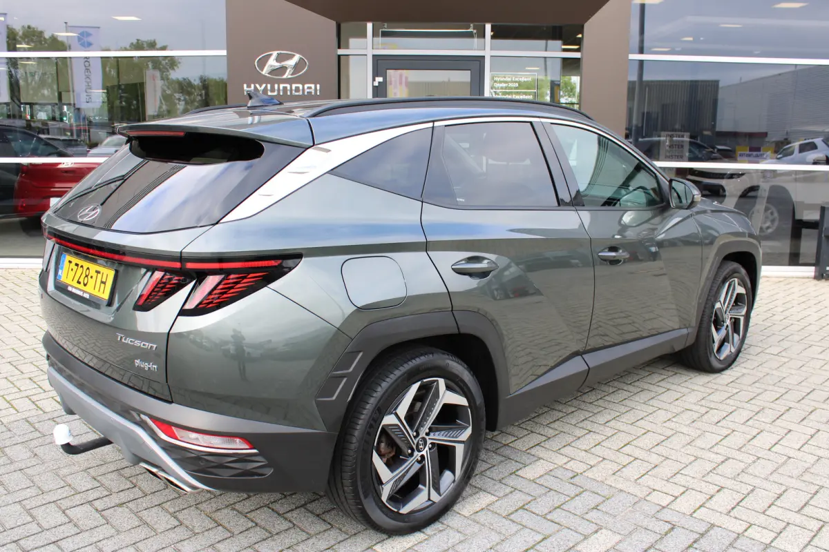 1.6 T-GDI PHEV Comfort Smart 4WD | Adaptive Cruise Control | Lane Assist | Elektrisch bedienbare achterklep | | 11 kW lader | Achterbank in delen neerklapbaar | Achteruitrijcamera