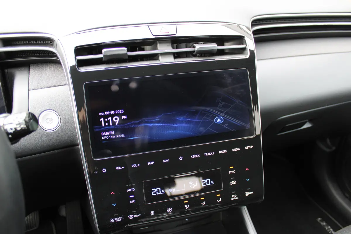 1.6 T-GDI PHEV Comfort Smart 4WD | Adaptive Cruise Control | Lane Assist | Elektrisch bedienbare achterklep | | 11 kW lader | Achterbank in delen neerklapbaar | Achteruitrijcamera